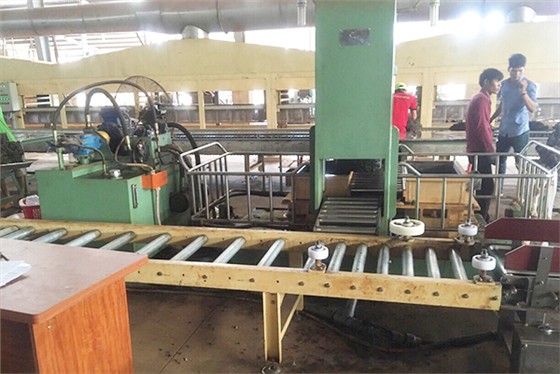 連康明生產(chǎn)線設(shè)備展示